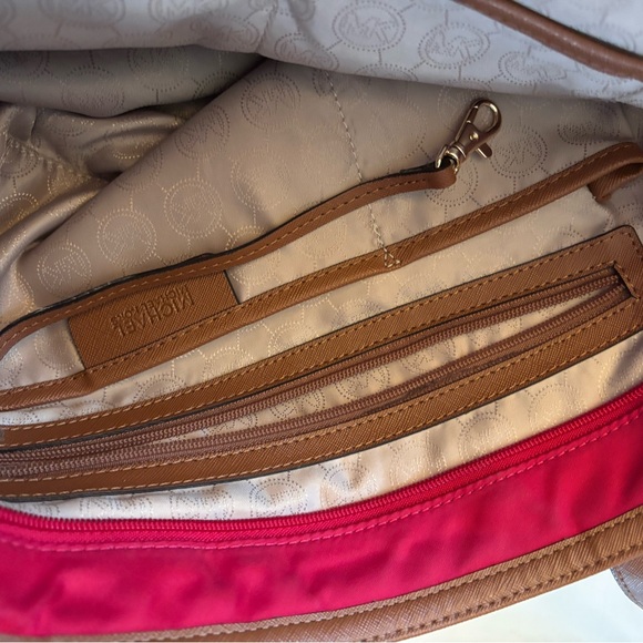 Michael Kors Travel Tote Bag with Brown and gold Accents - Picture 5 of 9